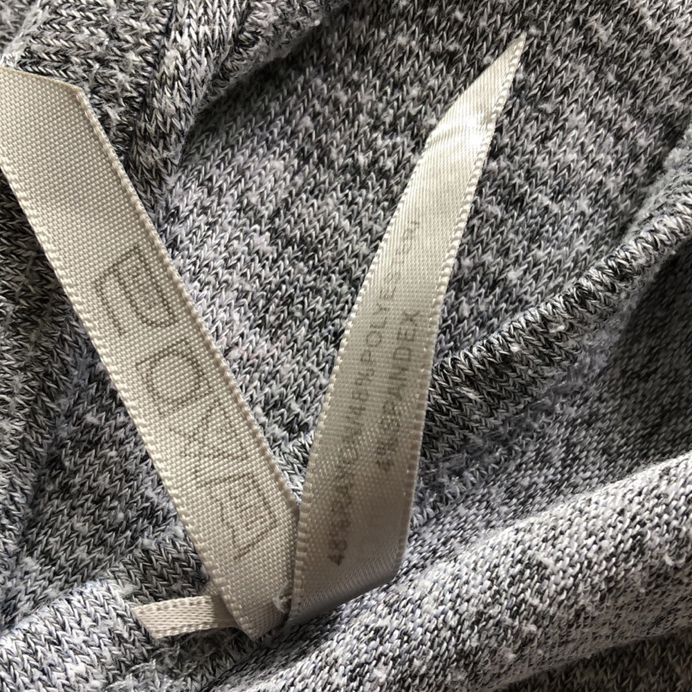 Gray Tank Top - Picture 4 of 4